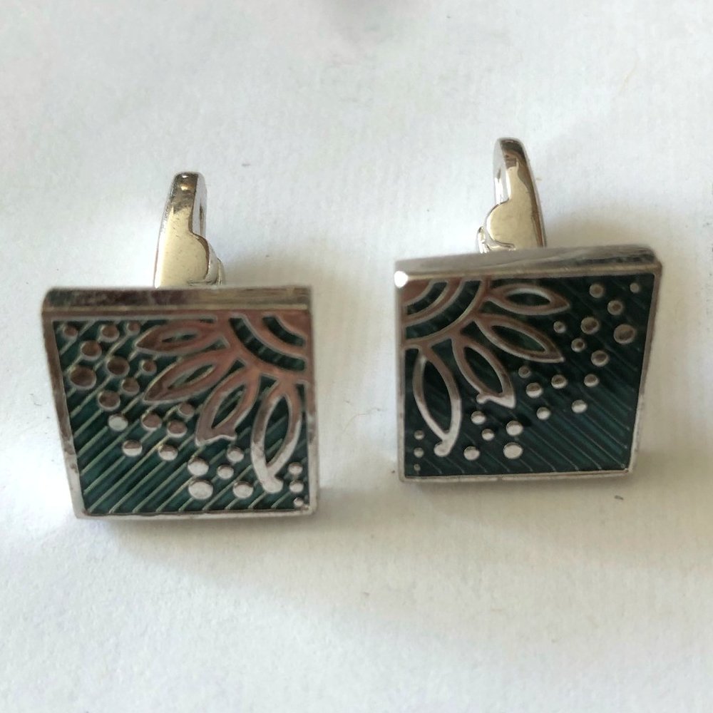 Cufflink's